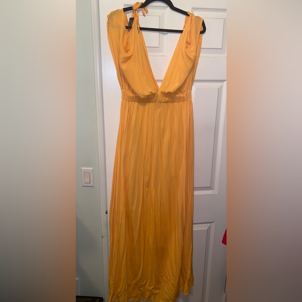 Vici open shoulder maxi dress size XL